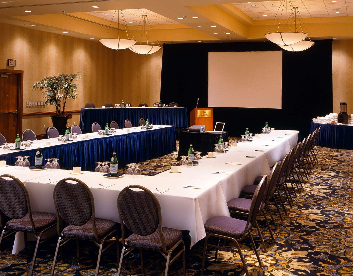 Hilton Vancouver Airport Richmond Ngoại thất bức ảnh